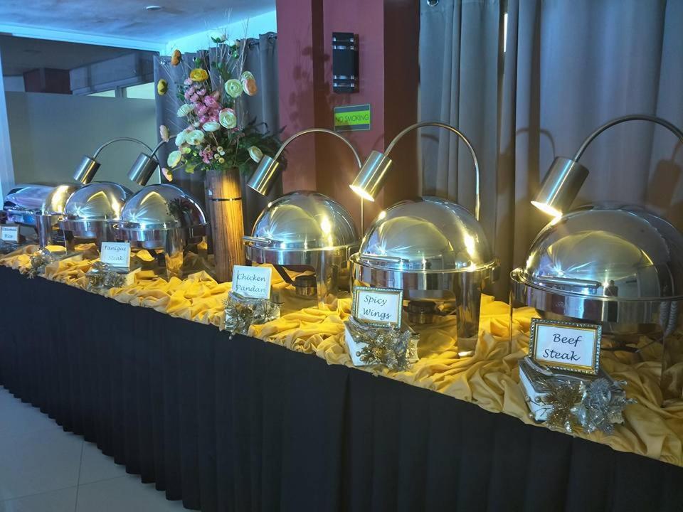 Hotel Rodolfo Tacloban Ngoại thất bức ảnh